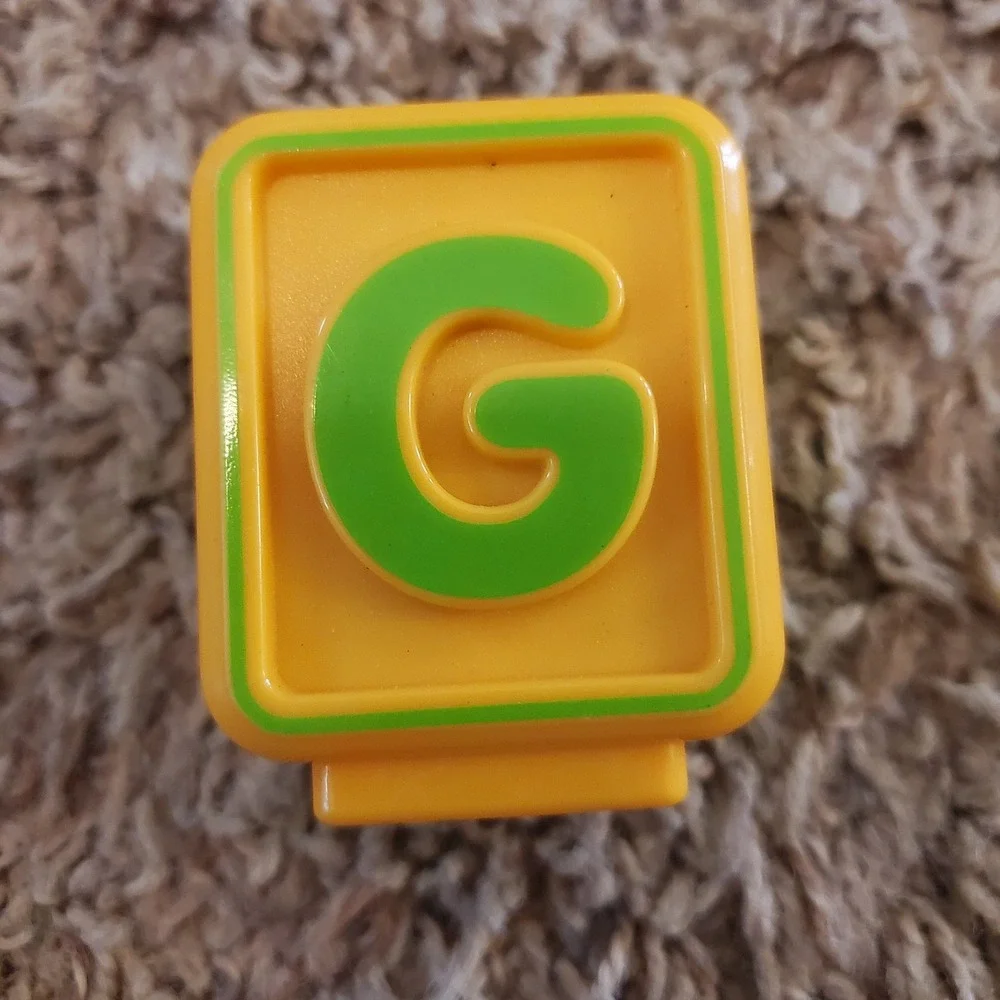 Vtech Sit to Stand Alphabet Train Replacement Double Sided Letter Block G/T